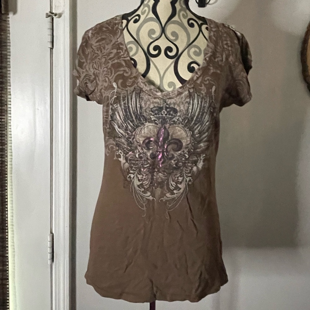 Stranded Fleur De Lis Tee